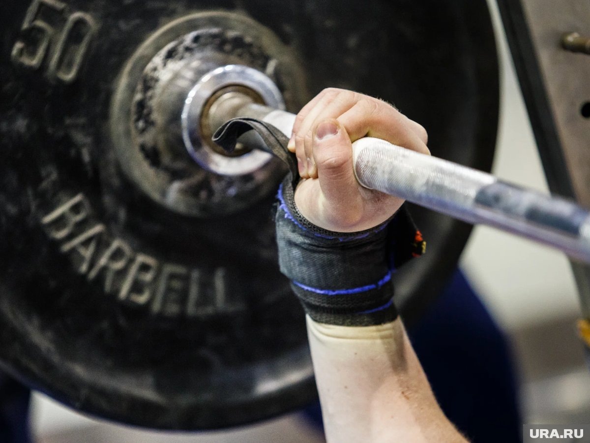     Тяжелая атлетика и пауэрлифтинг вошли в число базовых видов спорта в Кургане