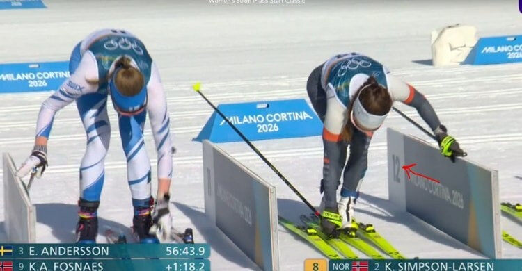 Дарья Непряева заехала в бокс под номером 12, который был закреплен за немецкой лыжницей. Кадр из трансляции Олимпийских игр