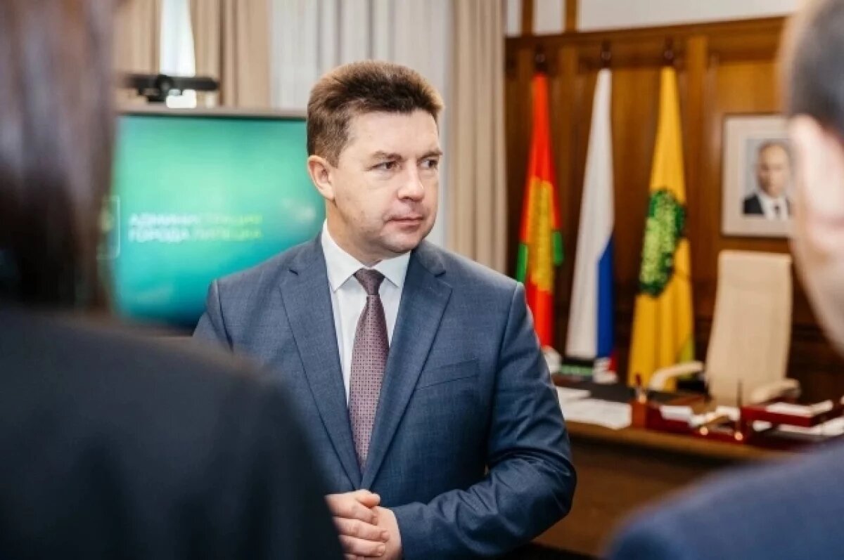    Горсовет Липецка 24 февраля рассмотрит вопрос об отставке мэра Ченцова