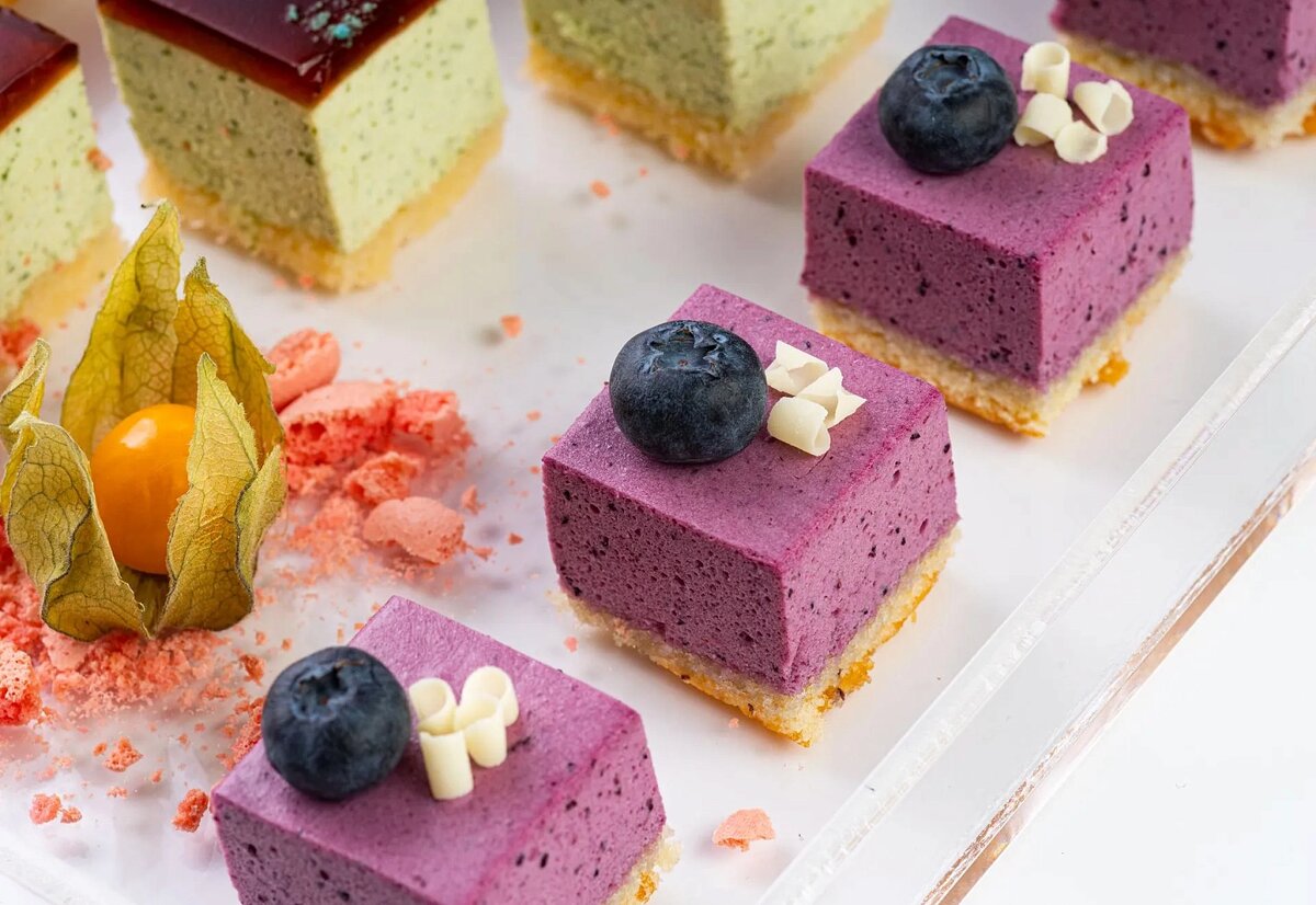 Ассорти птифур "Муссовое вдохновение"