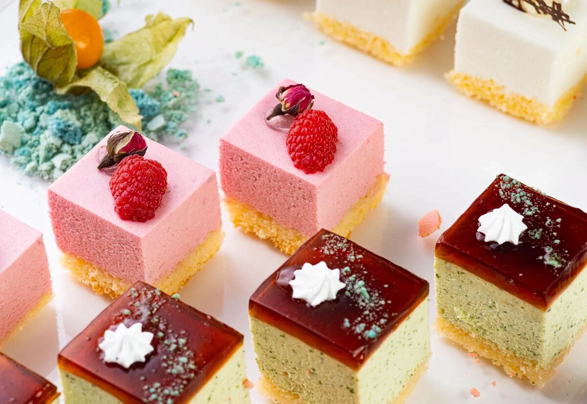 Ассорти птифур "Муссовое вдохновение"