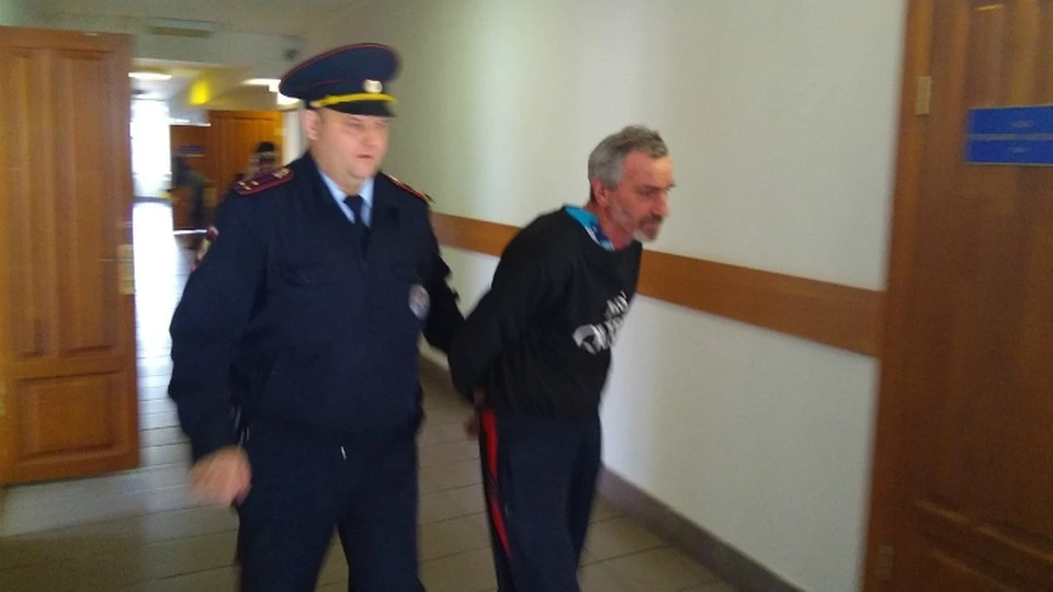 Бросил в печь двухлетнего внука: пьяный мужчина учинил расправу над ребенком. Его признали невменяемым