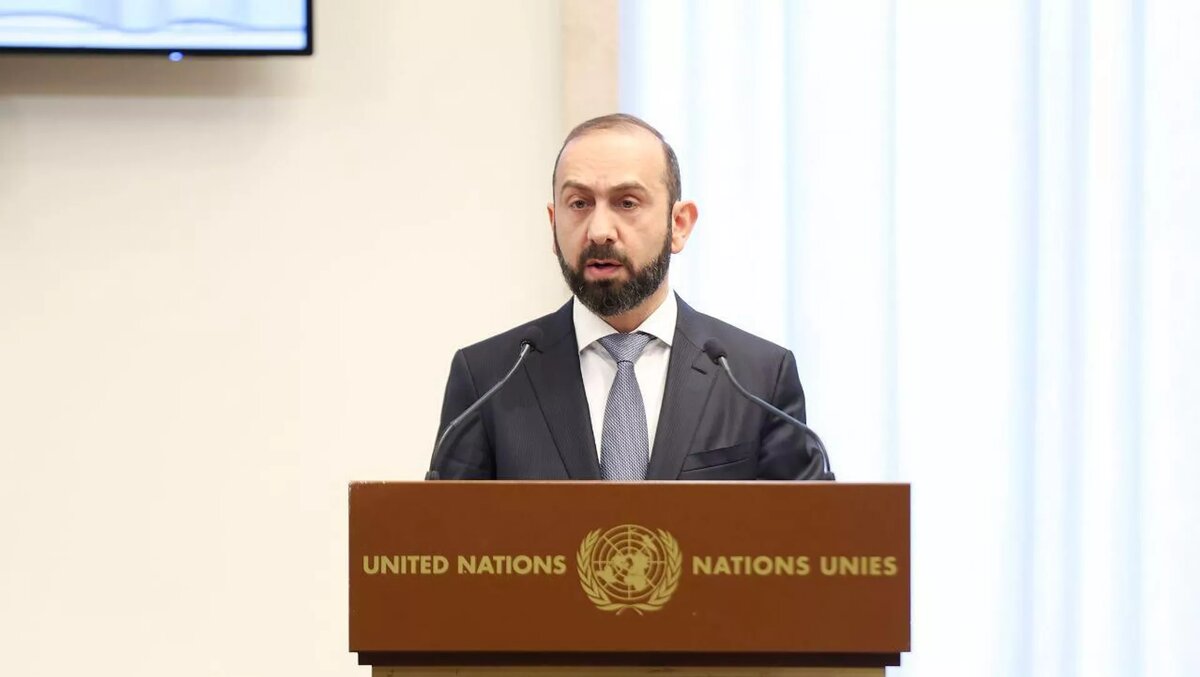 © Photo : press office of MFA of RA