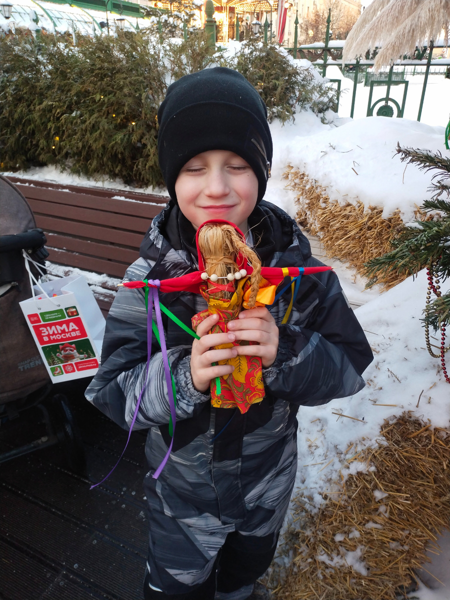 Девушку в дом привел! Теперь живём вместе 