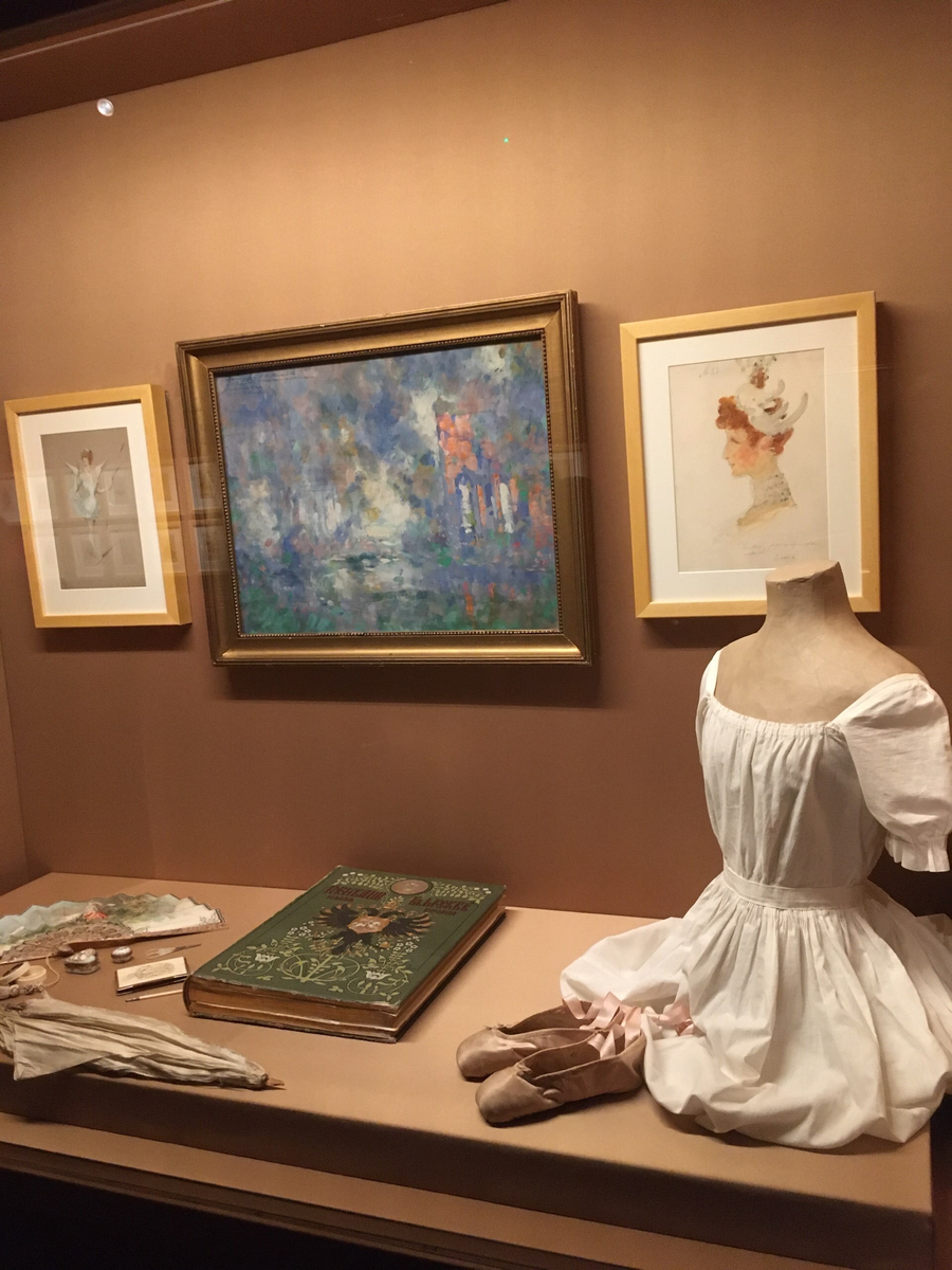 Первая позиция фото автора 