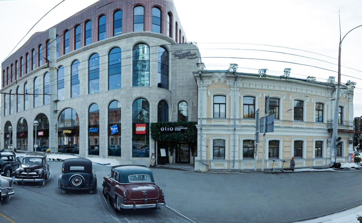 Город Екатеринбург, перекрёсток улиц Малышева и Розы Люксембург, Покровский Пассаж