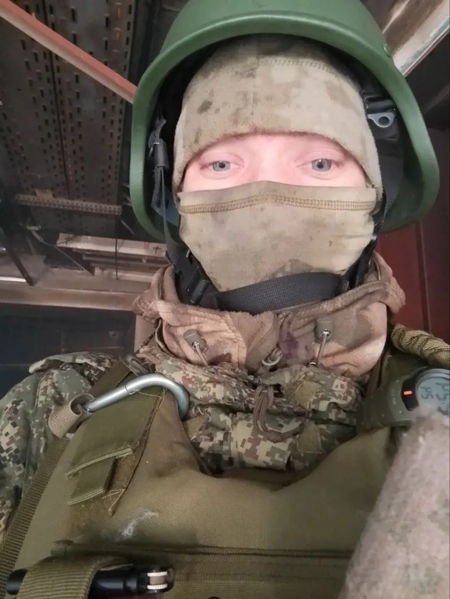     Дошмандың дронын ҡоралдан атып юҡ итә