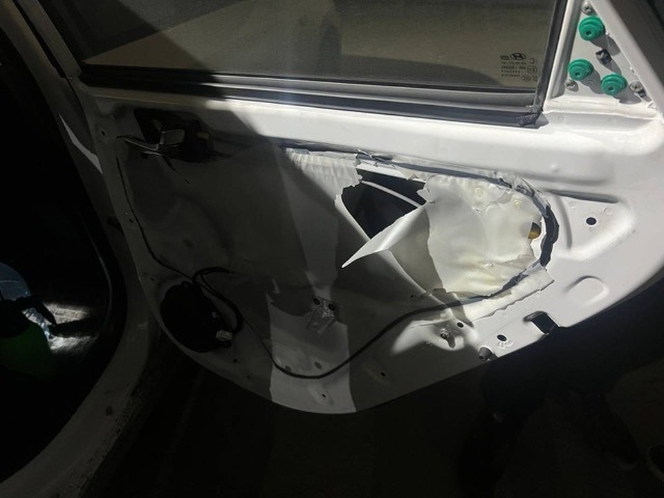    Наркотики были спрятаны за обшивкой в машине УМВД России по Тамбовской области