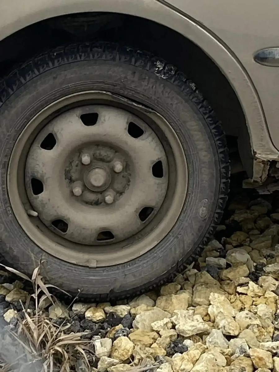    Диск после аварии погнулся. Фото: личный архив