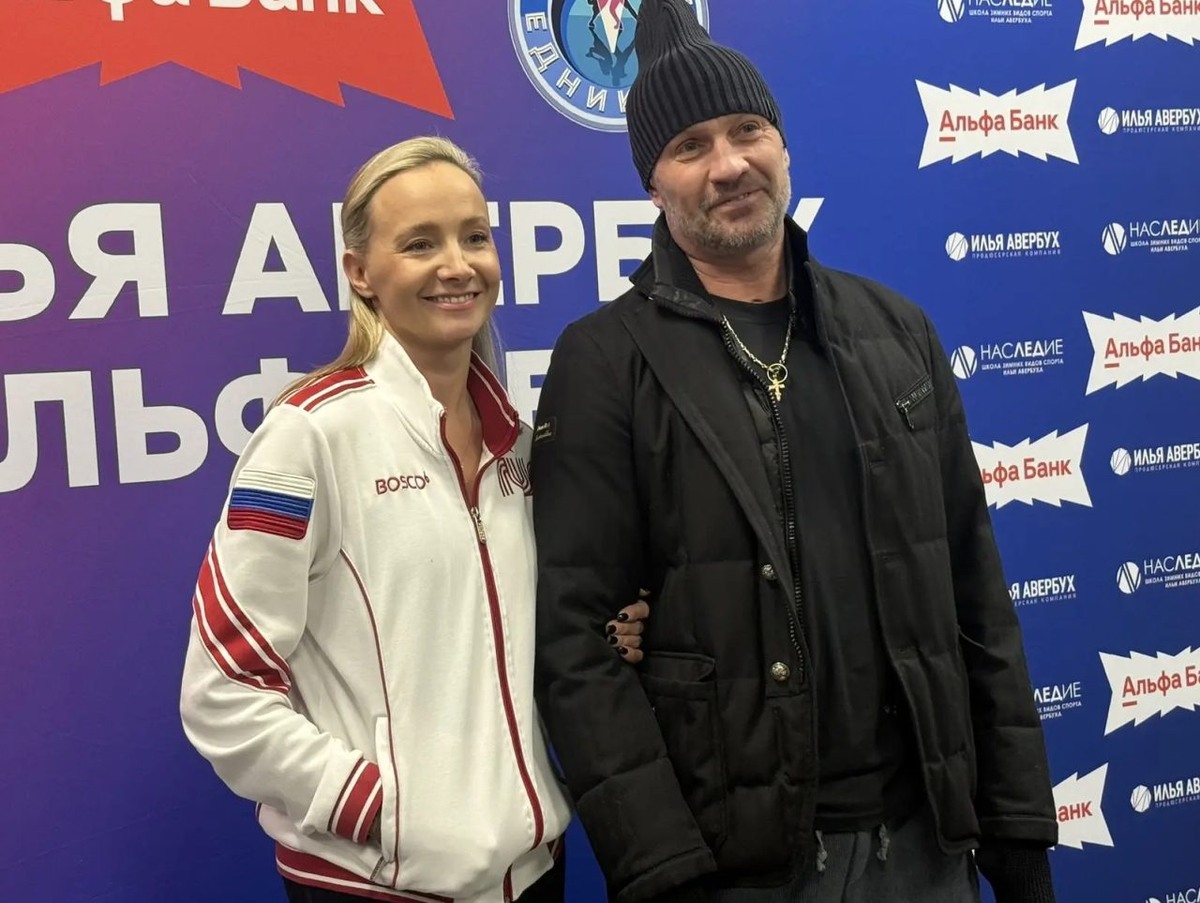     Оксана Домнина и Роман Костомаров, фото Эллады Дурнаковой