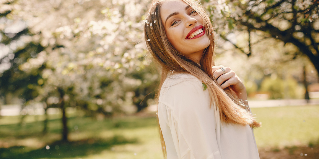 Счастье повсюду: 8 полезных привычек, которые делают женщину счастливой
