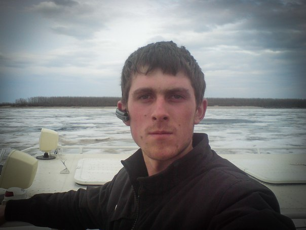 «Очки снял — и прыгнул». 24-летний судоводитель из Якутска вытащил из ледяной воды 12 человек