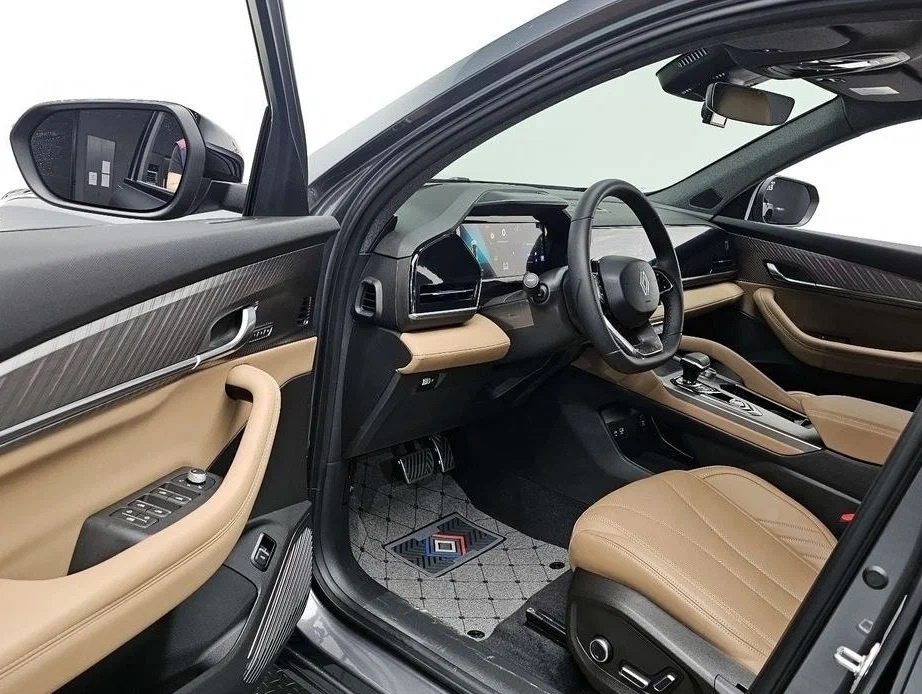 Интерьер Renault Grand Koleos  