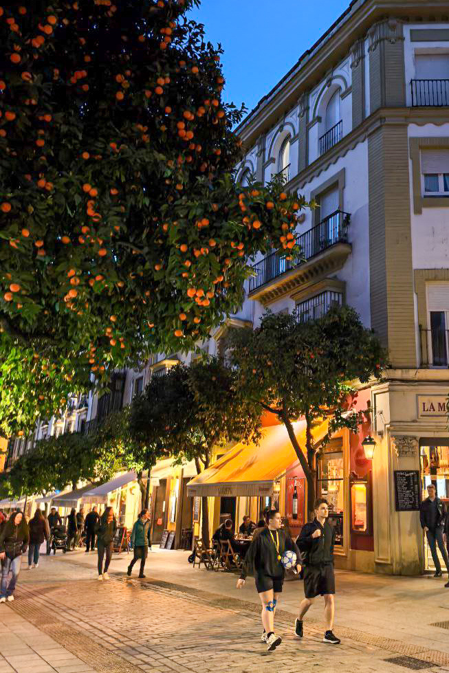 На улочках Севильи