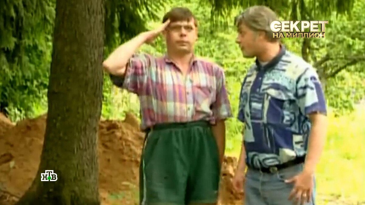      Папа-алкаш    и    сын-дебил   : Белоголовцев объяснил популярность семьи Звездуновых