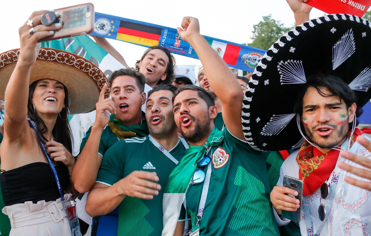    Болельщики сборной Мексики  Михаил Метцель/ТАСС