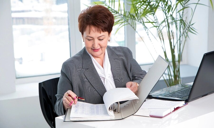 Были ли включены в приходно-расходную смету СНТ расходы в нарушение ч.5, ст.14 закона 217-ФЗ?