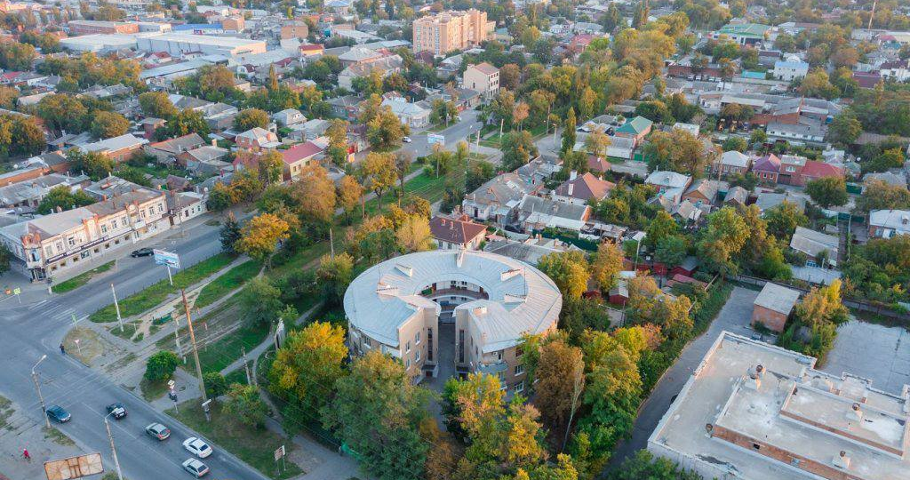 Круглый дом в Таганроге: эксперимент над людьми — от принудительного коллективизма к осознанной приватности.