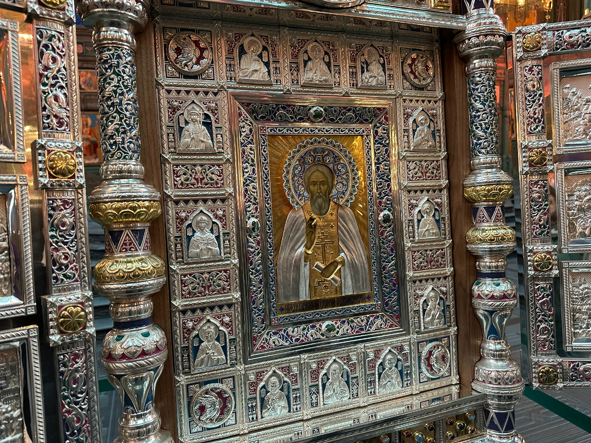 Складень-киот с иконой Преподобного Сергия Радонежского