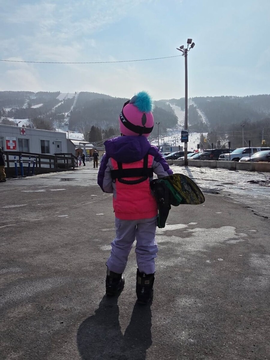    Данила Козловский с дочерью Одой Валентиной. Источник: @danilakozlovsky*