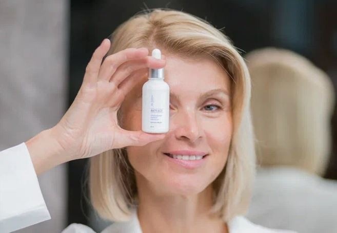 Зима и ранняя весна - сезон домашних пилингов. Домашние пилинги от ELSEDA  - это отличное дополнение к домашнему уходу, если вы хотите обновить кожу, выровнить тон, поработать с проблемами. На сайте elseda.ru можно подобрать пилинг по типу кожи
