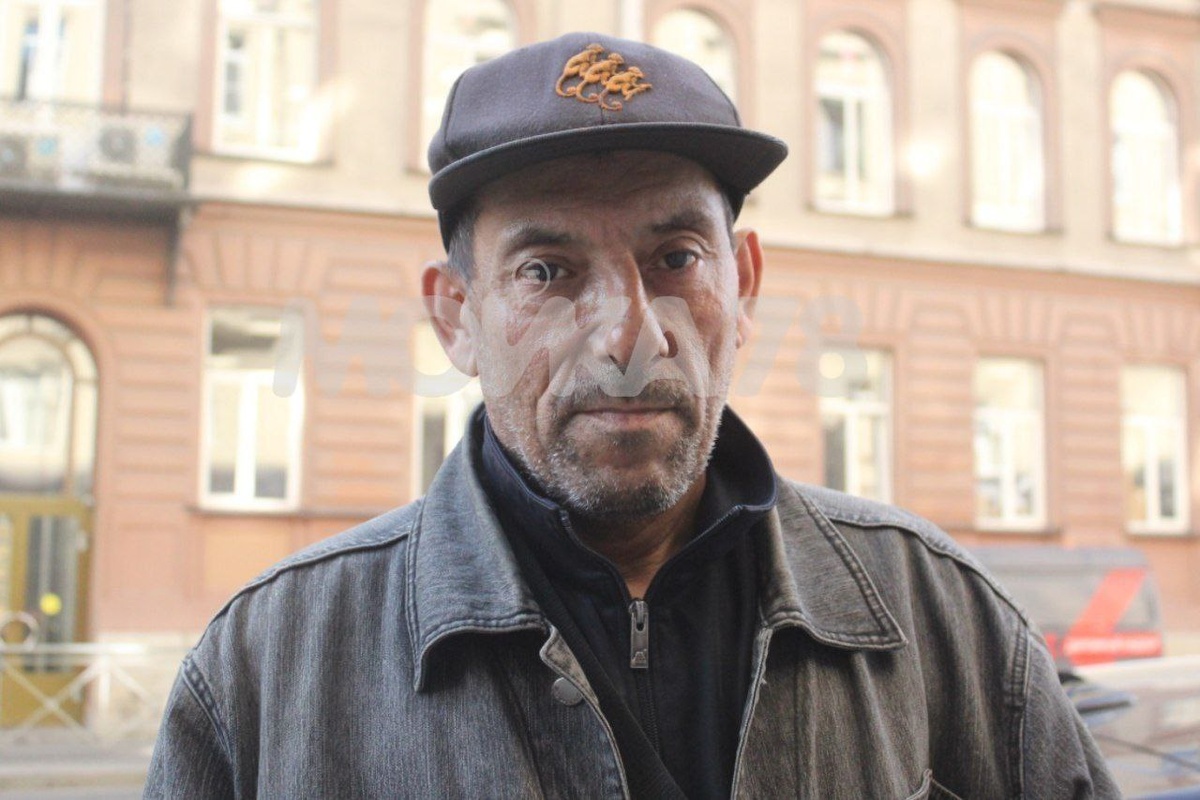    Дворник Олег. Фото: Мойка78