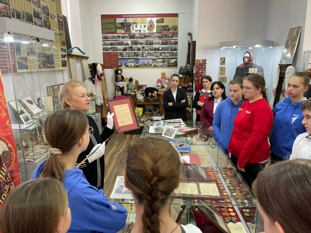 Листайте вправо, чтобы увидеть больше изображений