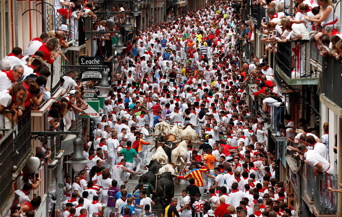 nationalgeographic.com и тем не менее все с красными платками