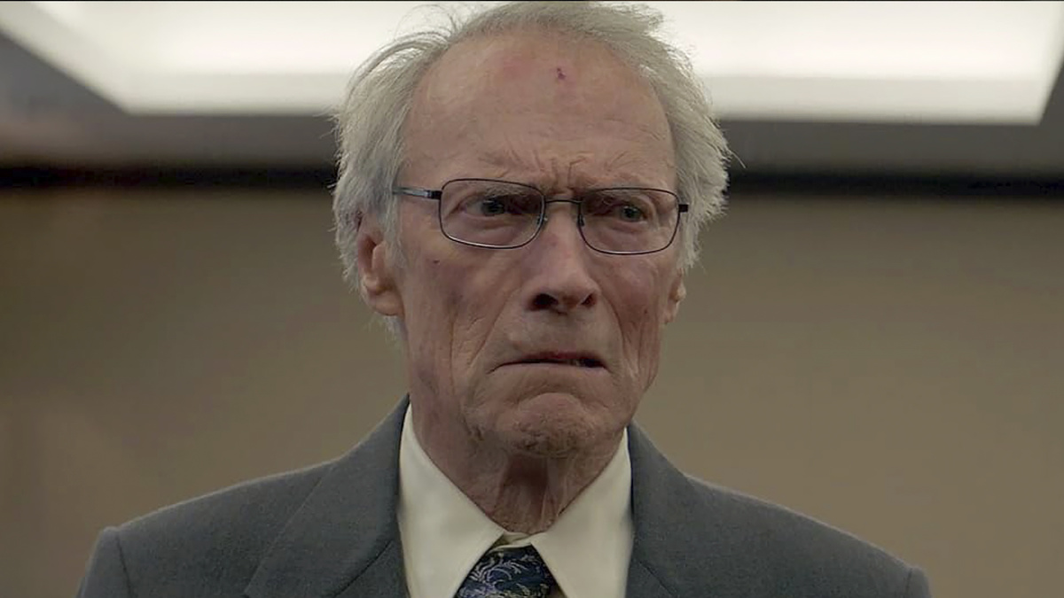 Кадр из сериала "Наркокурьер"