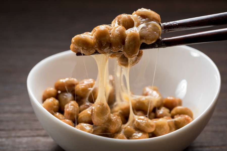 Натто (納豆) - ферментированные соевые бобы