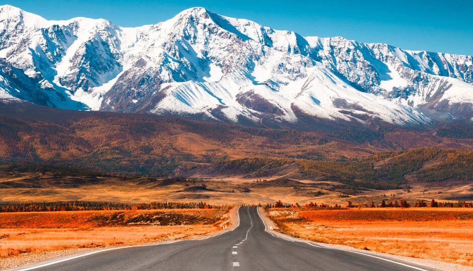 В поисках Шамбалы: Треккинг к подножию Белухи, плато Укок и Мультинские озера самостоятельно