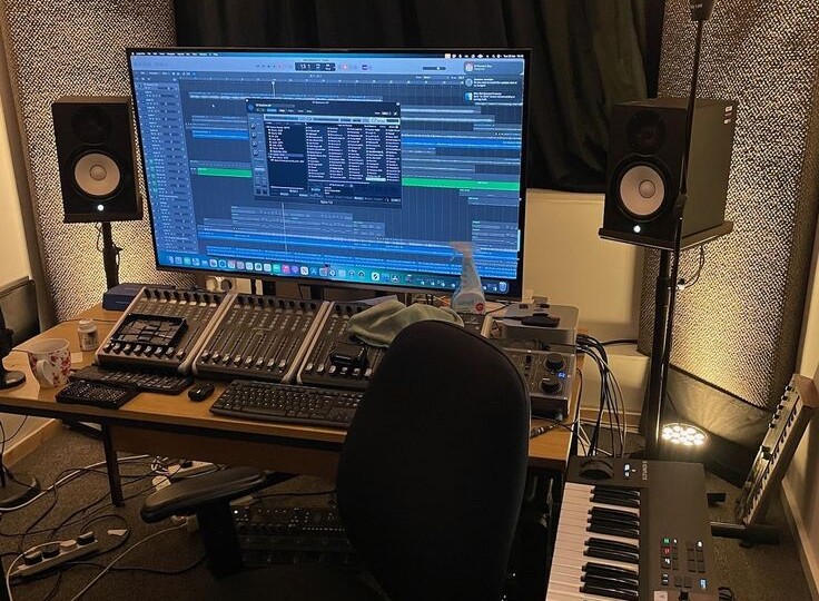 Финансовая модель артиста: как начать зарабатывать на музыке, а не только вкладывать 💸