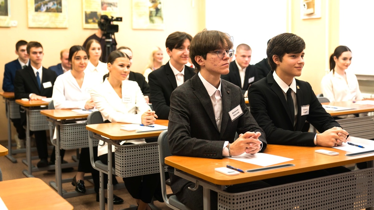    Стали известны даты ЕГЭ-2026 в Югре: экзамены сдадут более 10 тысяч выпускников