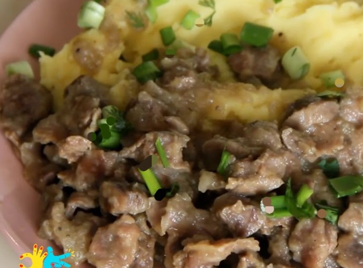 Желудки индейки тушеные