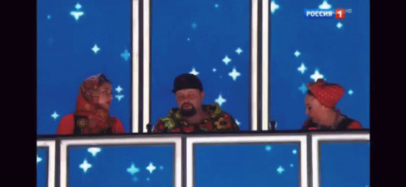    Ребят унизили прямо во время шоу. GIF видео ТГ-канала "Сыны Монархии"