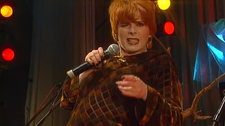 Клара Новикова в образе «тёти Сони»