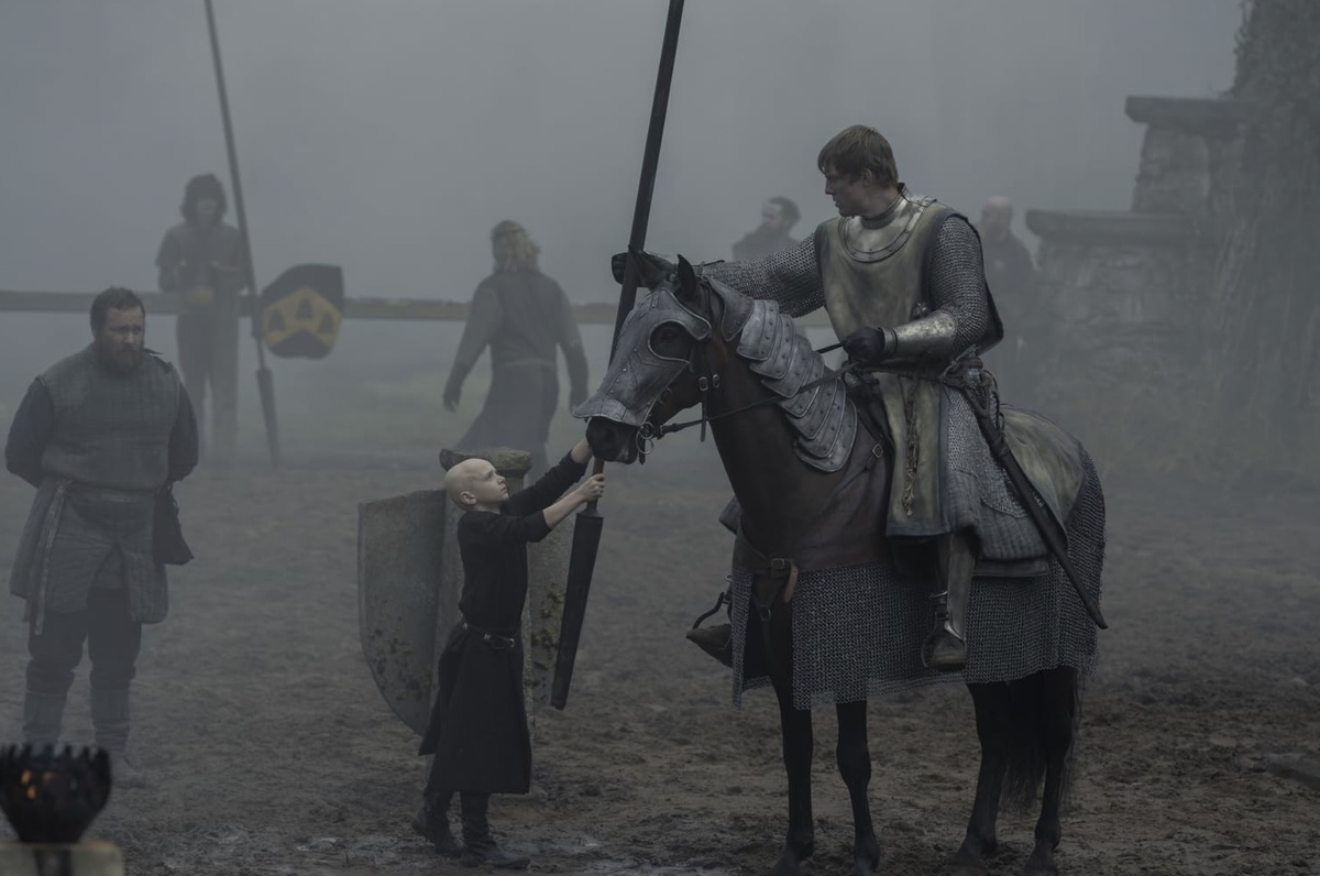 HBO Max📷Кадр из сериала «Рыцарь Семи Королевств»