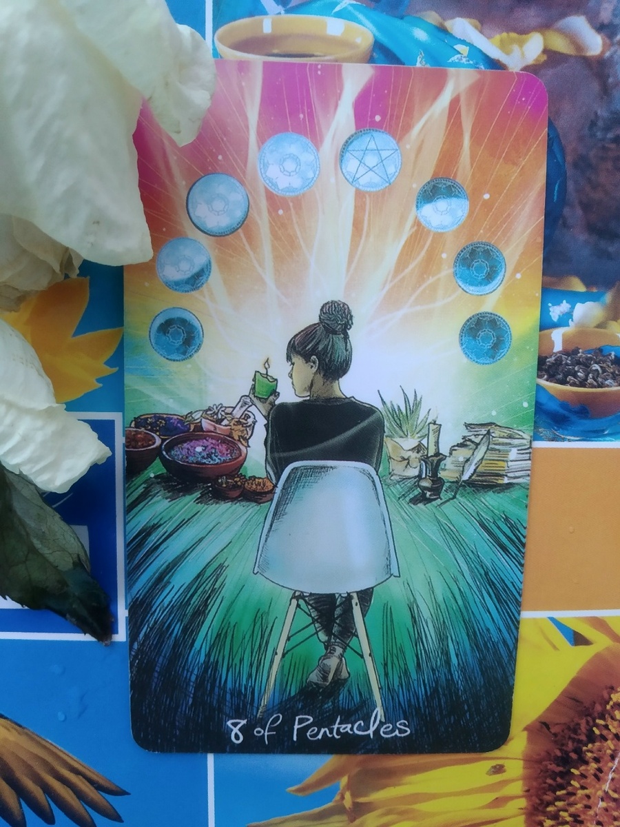 8 пентаклей из Таро Светлого Провидца