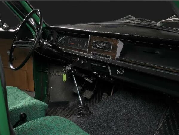 Какой был спецавтомобиль для Брежнева