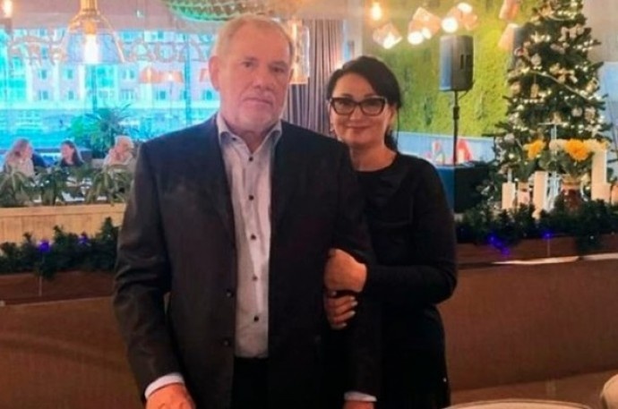 Родители Айзы. Фото: соцсети