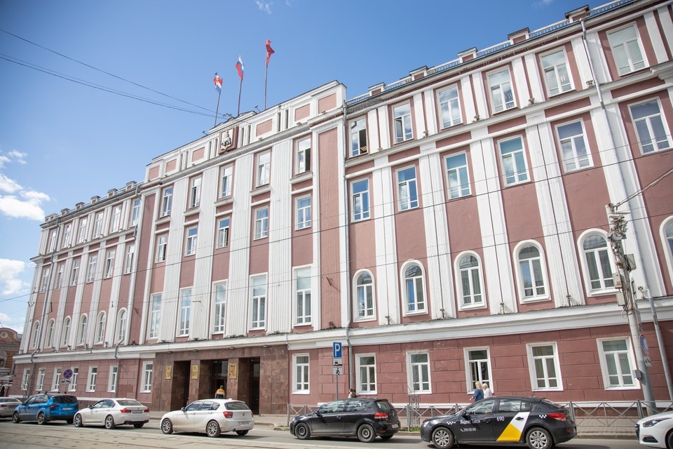    Пермская гордума утвердила корректировку бюджета на 2026–2028 годы Николай ОБЕРЕМЧЕНКО