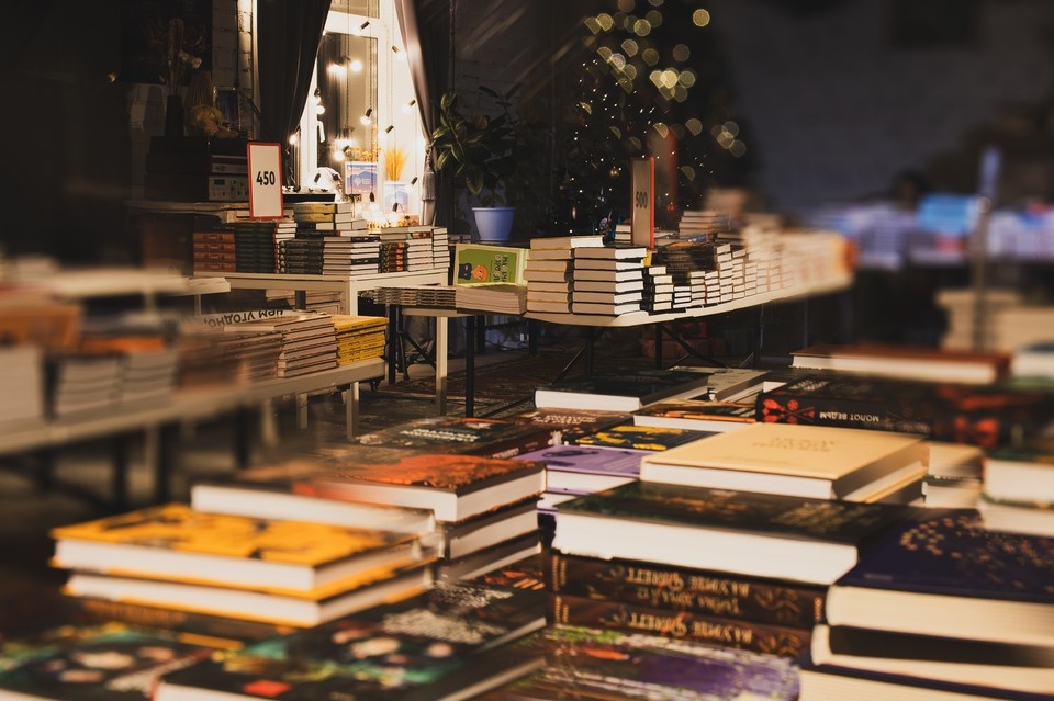    Гаражка предложит широкий выбор литературы. Фото: издательство МИФ