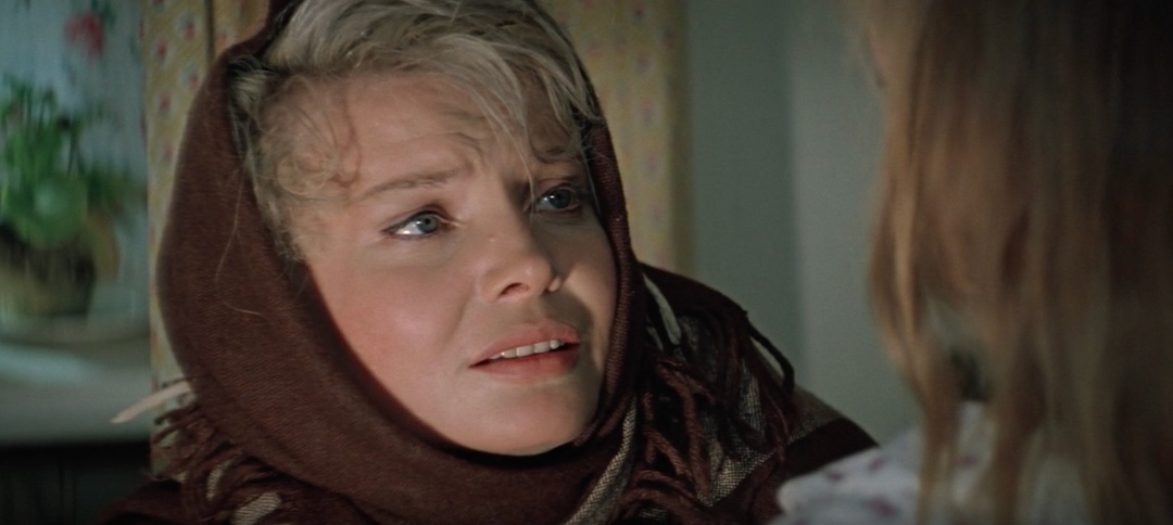 Пересмотрела «Мачеху»и поняла от кого на самом деле спасали маленькую Свету