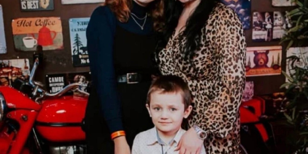 Страшная трагедия произошла в семье экс-солистки группы «Воровайки» Яны Павловой: дети певицы погибли во время катания на санках