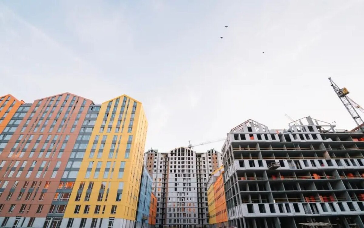    Белгородцы взяли жилья в ипотеку в 2025 году на 40 млрд рублей, средний кредит вырос до 4,2 млн рублей Фото с ru.freepik.com