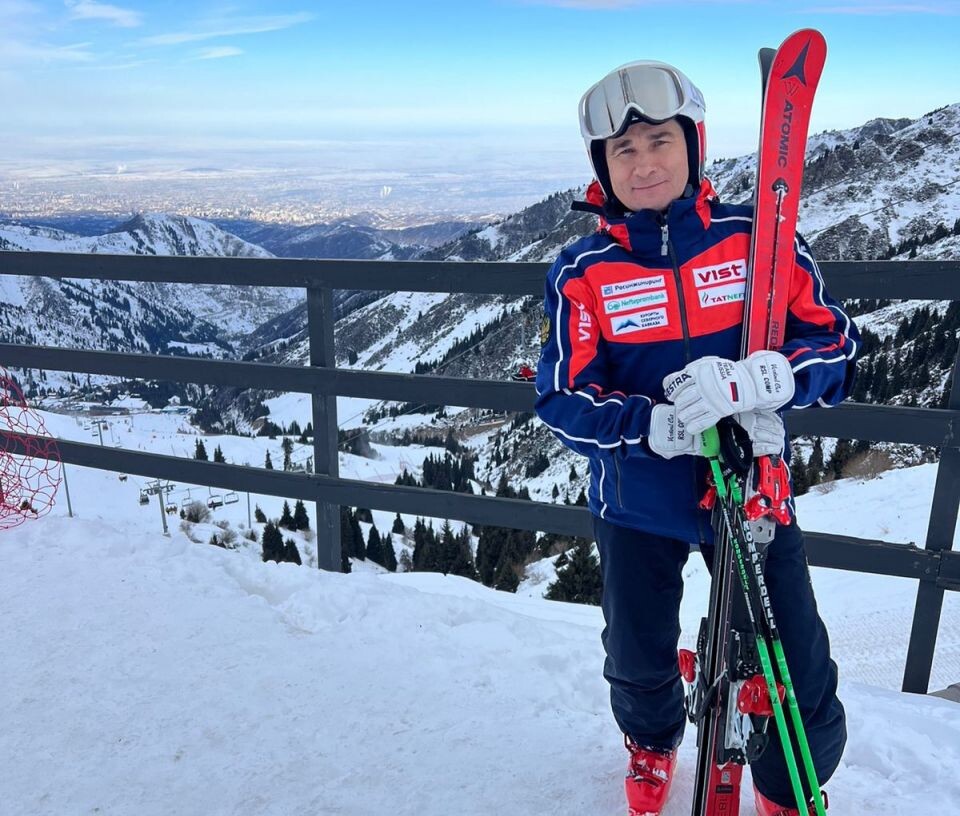    Игорь Ведерников