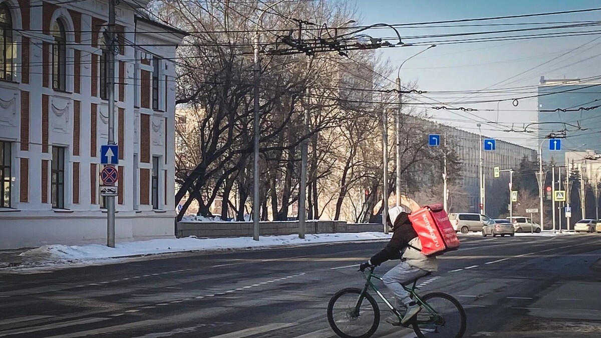    Зумеры, миллениалы и серебряный возраст: кто в Ростове чаще ищет подработку?   1MI