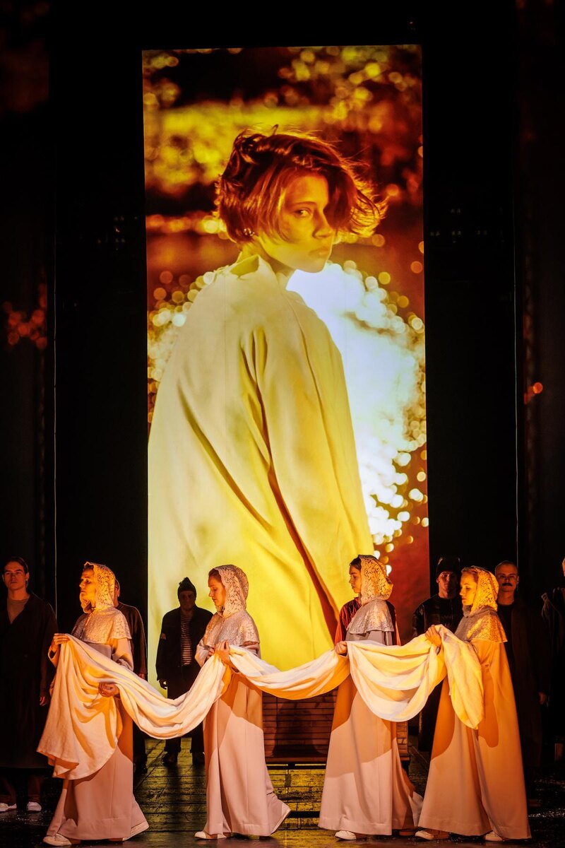 Стас Левшин📷Премьера спектакля «Утренний предшественник» Романа Михайлова на сцене БДТ имени Товстоногова