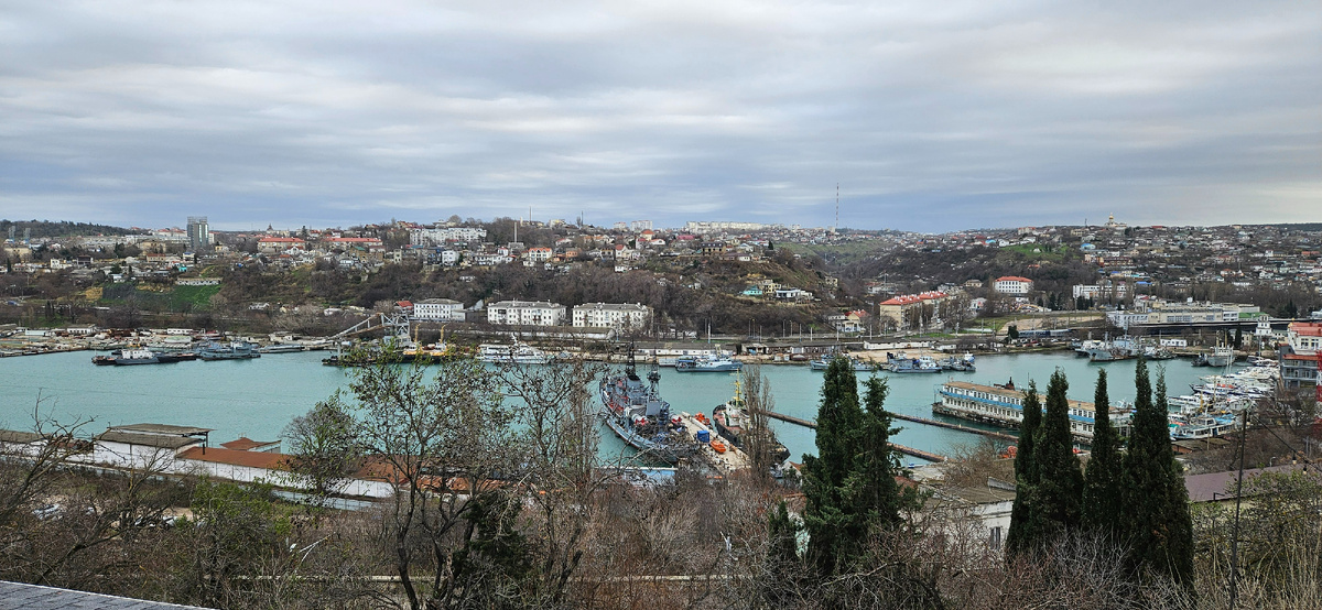 Зимний Севастополь