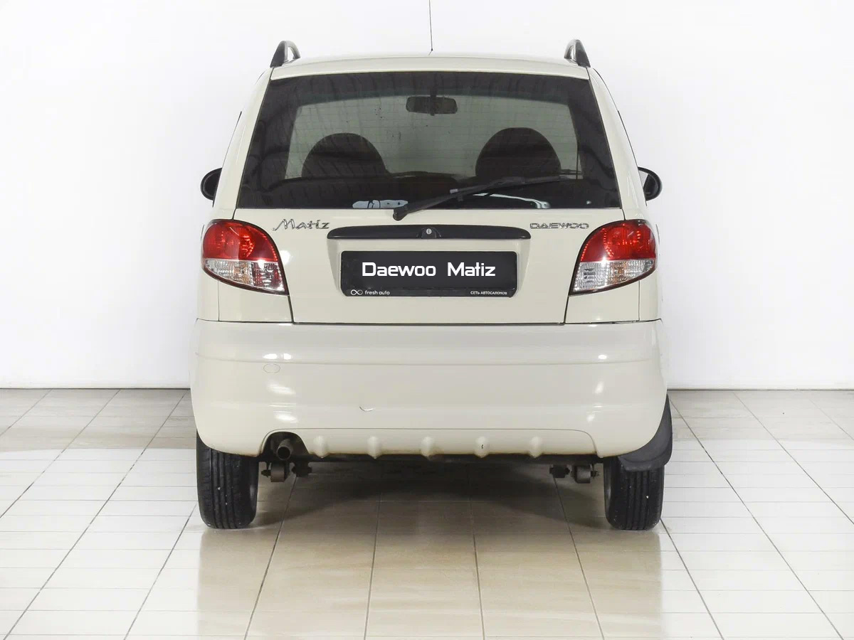 Daewoo Matiz вид с зади